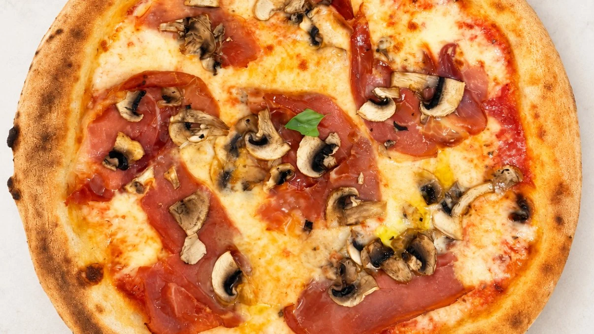 Cortina Pizza Schinken & Pilzen – Originalaufnahme aus der Lieferkarte